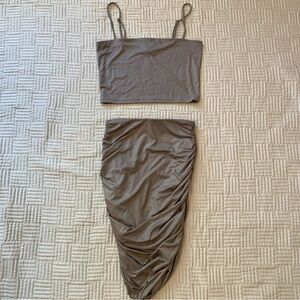 Express Elegant Women's Skirt Set